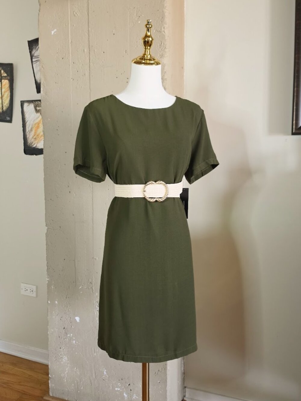 Lulus "Shift and Shout" Olive Green Short Sleeve Shift Dress Size Medium NWT - Picture 8 of 13